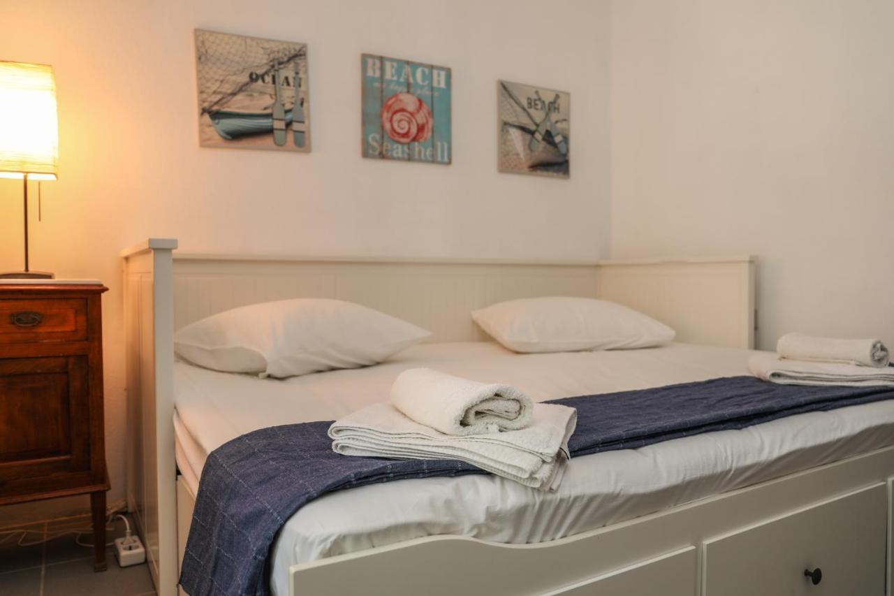 Golden View Villa Skiathos Town Bagian luar foto